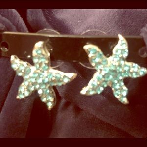 Blue rhinestone starfish earrings